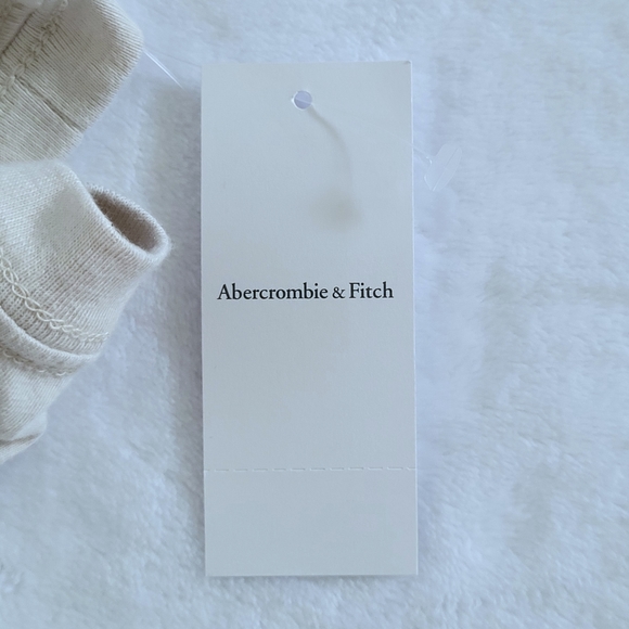 Abercrombie & Fitch Men's👨 Soft Tee👕 - NWT - Picture 6 of 12